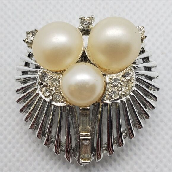 Vintage Silver & Faux Pearl Brooch - Picture 1 of 3